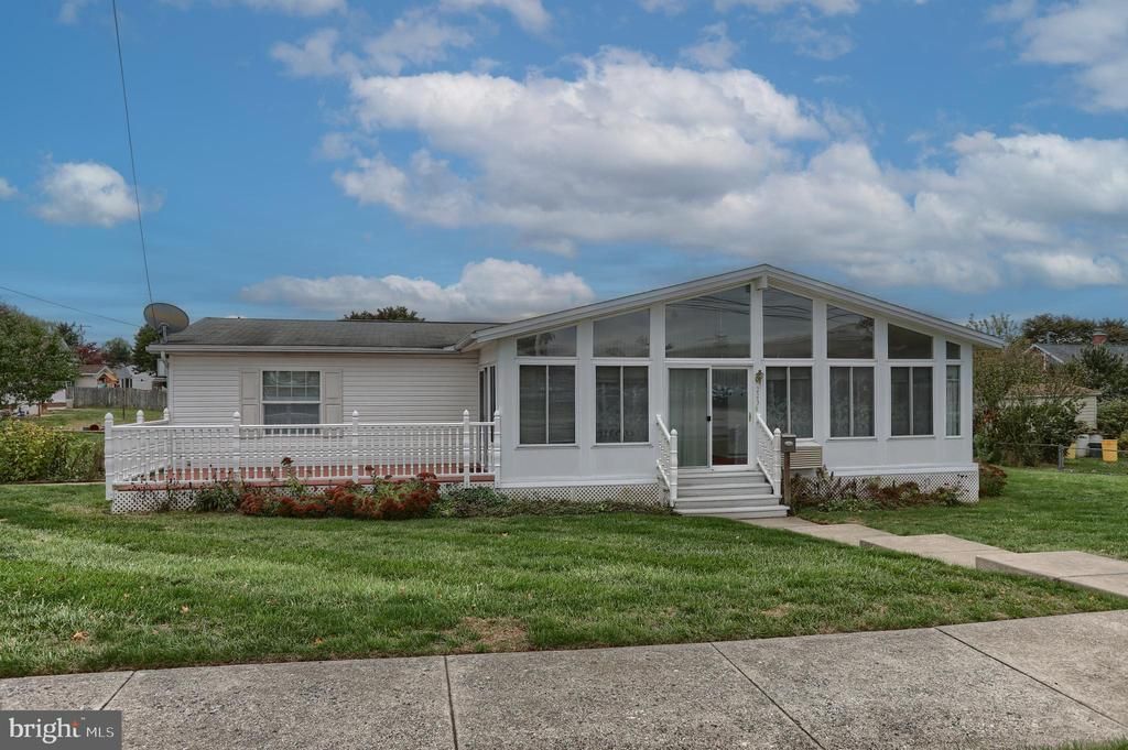 223 S Locust Street, Palmyra, PA 17078 Main Photo