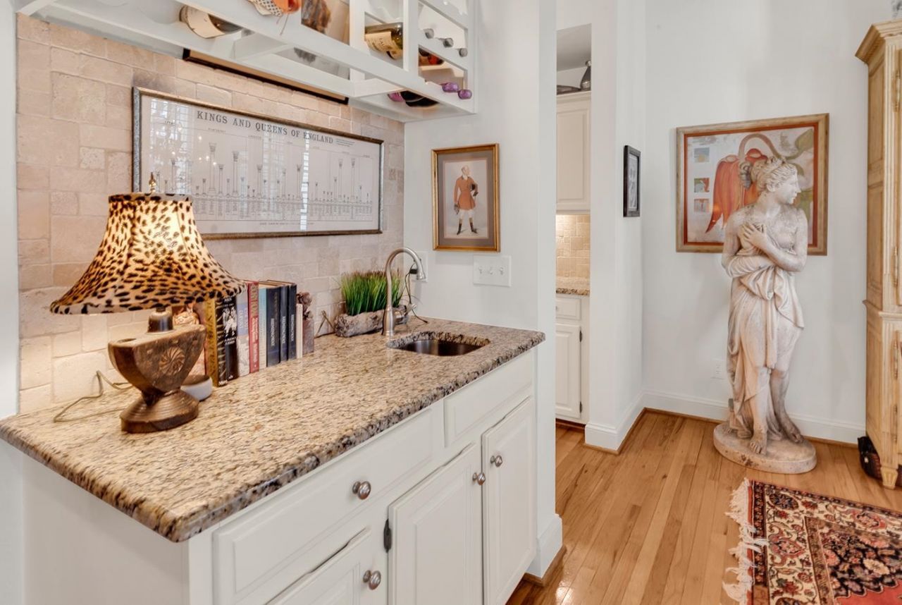 1970 Governors Landing Dr. Photo 18