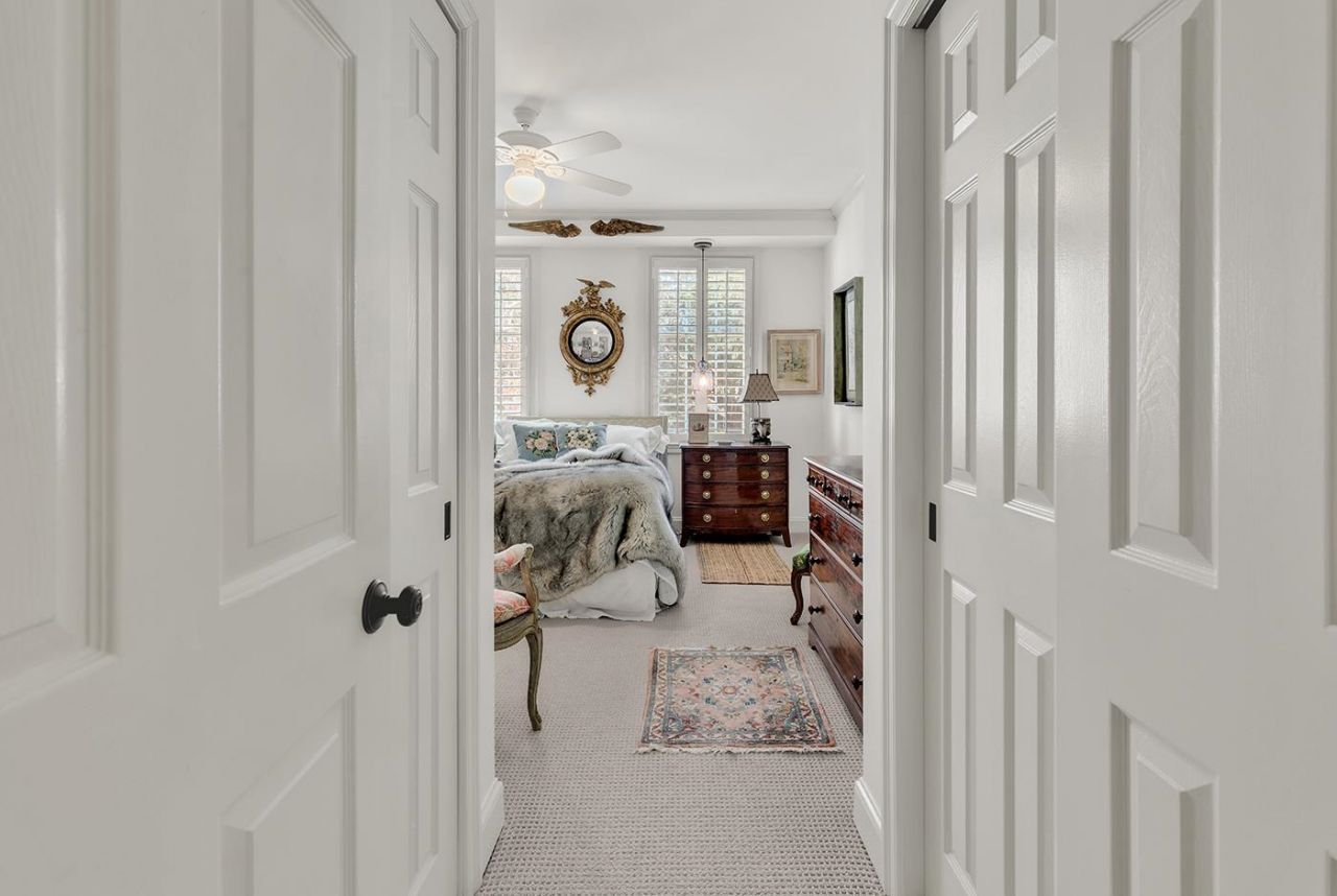 1970 Governors Landing Dr. Photo 5