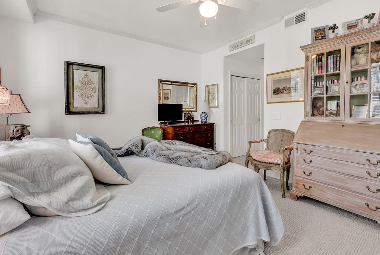 1970 Governors Landing Dr. Photo 7