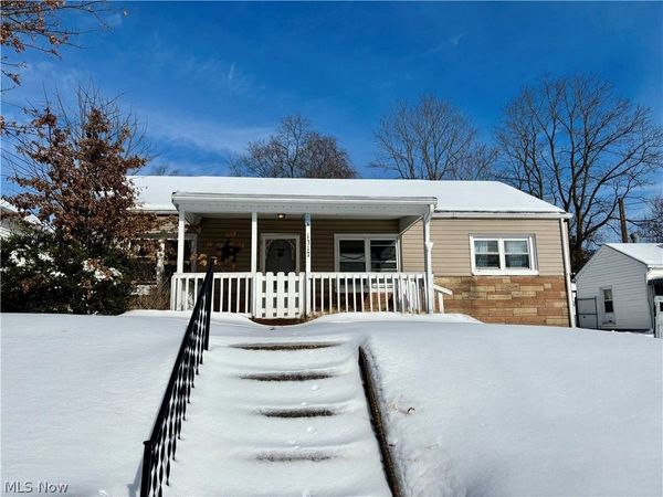 1317 40th Street, Parkersburg, WV 26104