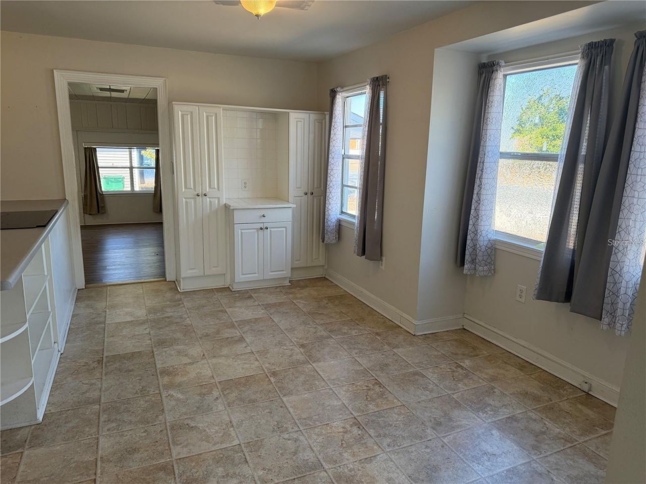 5335 6th Street, Zephyrhills, FL 33542 Photo