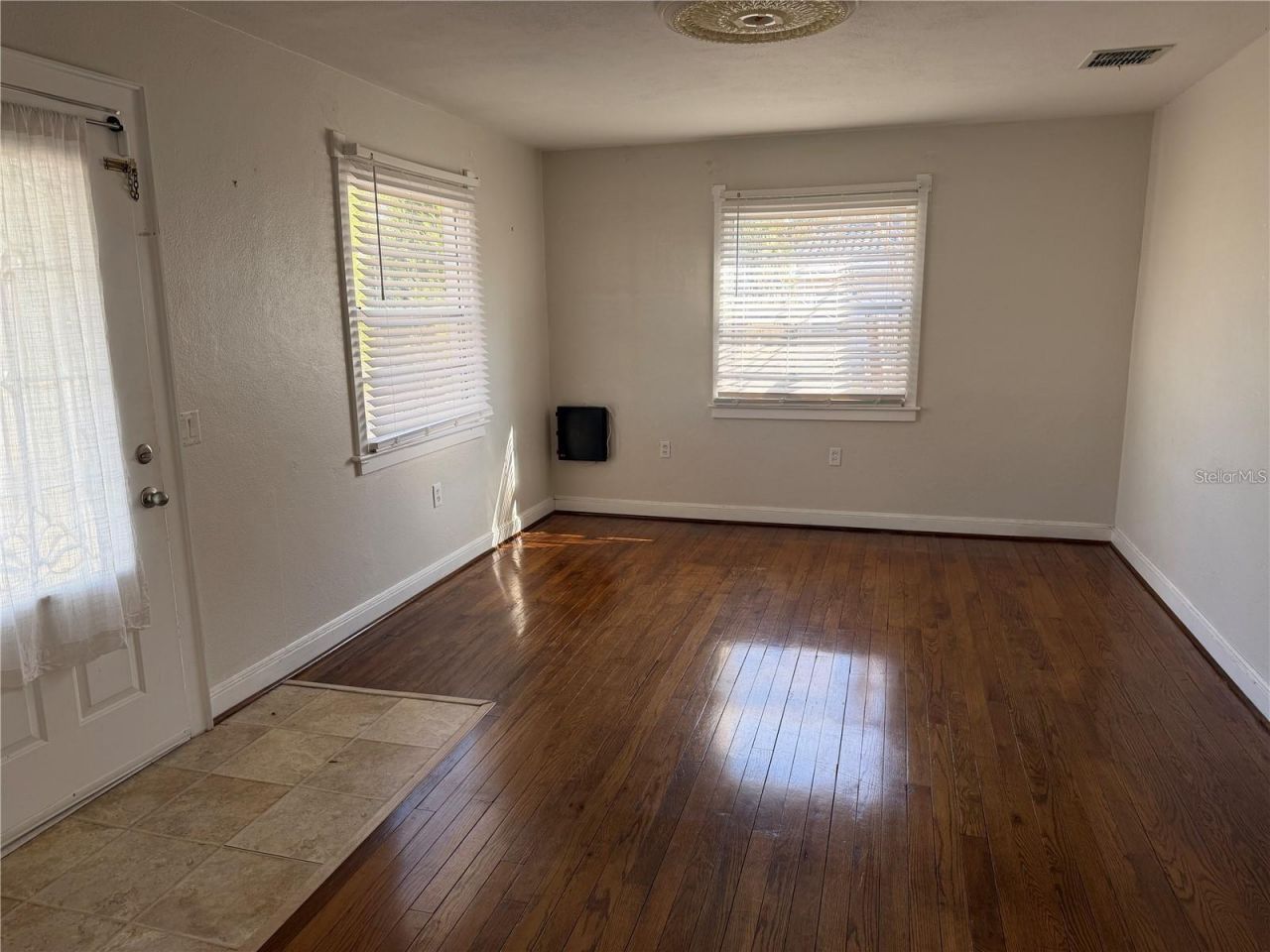 5335 6th Street, Zephyrhills, FL 33542 Photo