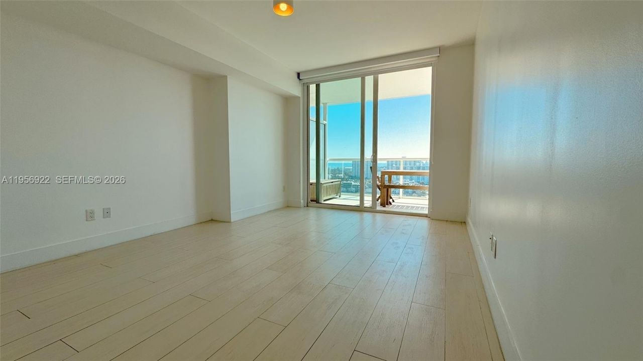 400 Sunny Isles Blvd, Unit 1906, Sunny Isles Beach, FL 33160 Photo