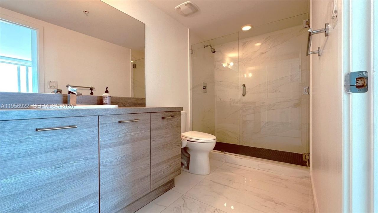 400 Sunny Isles Blvd, Unit 1906, Sunny Isles Beach, FL 33160 Photo