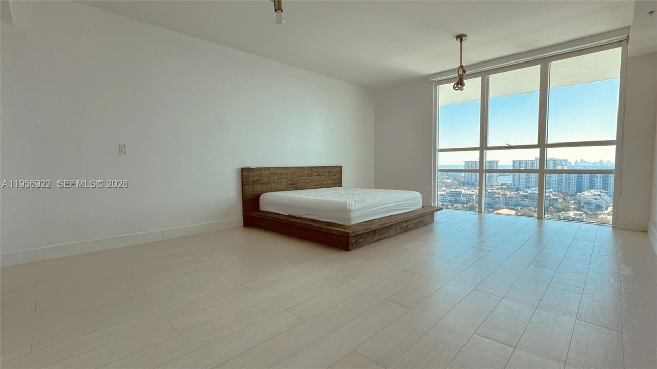 400 Sunny Isles Blvd, Unit 1906, Sunny Isles Beach, FL 33160 Photo
