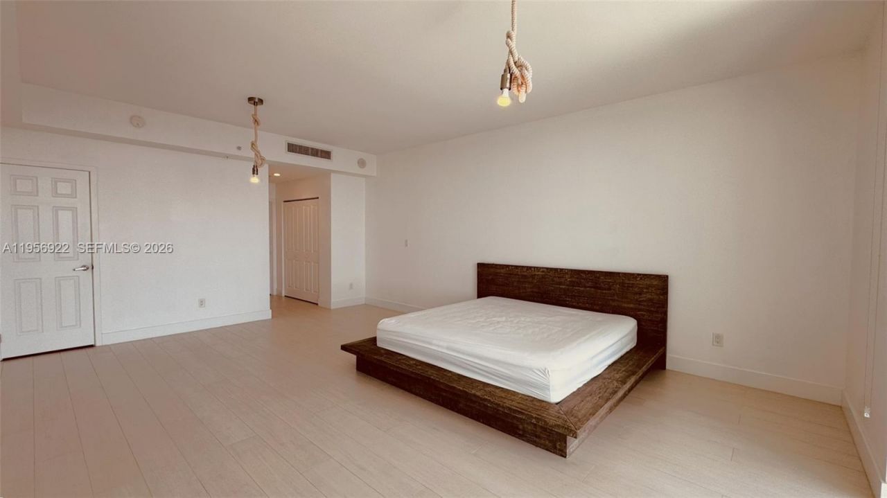 400 Sunny Isles Blvd, Unit 1906, Sunny Isles Beach, FL 33160 Photo