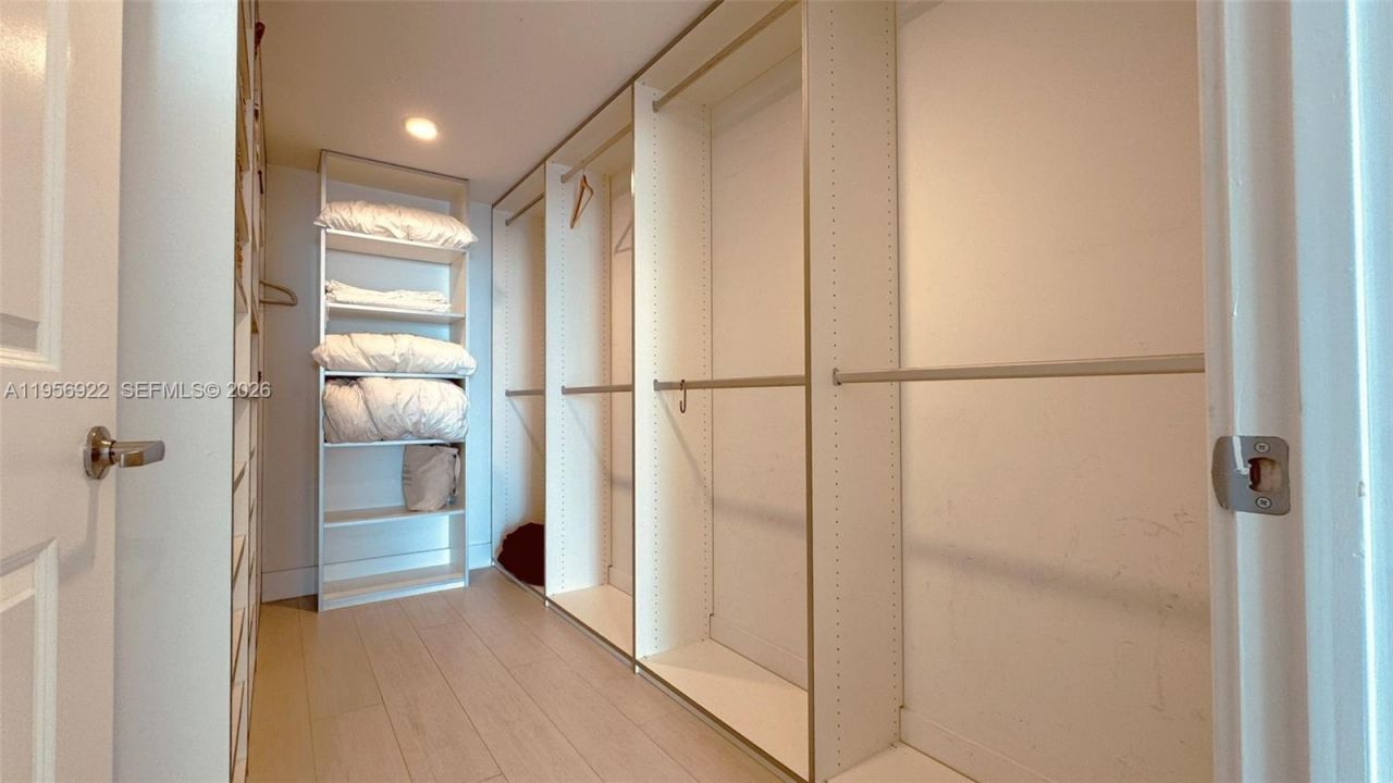 400 Sunny Isles Blvd, Unit 1906, Sunny Isles Beach, FL 33160 Photo