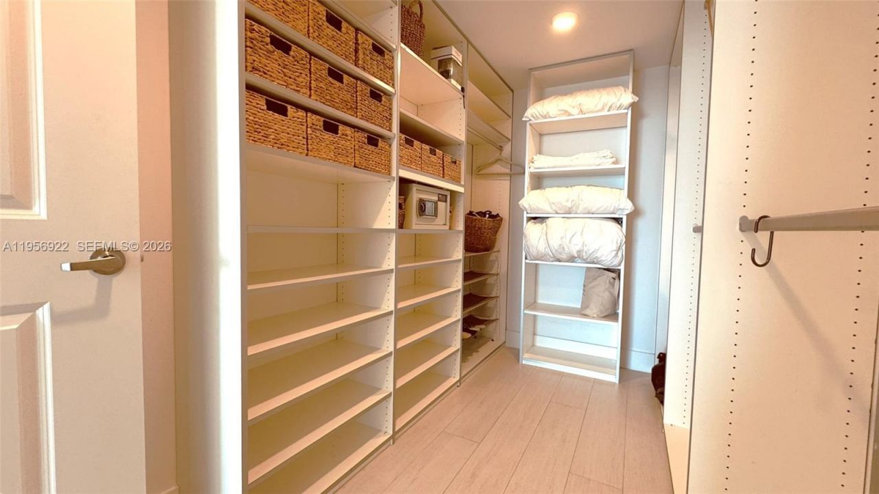 400 Sunny Isles Blvd, Unit 1906, Sunny Isles Beach, FL 33160 Photo