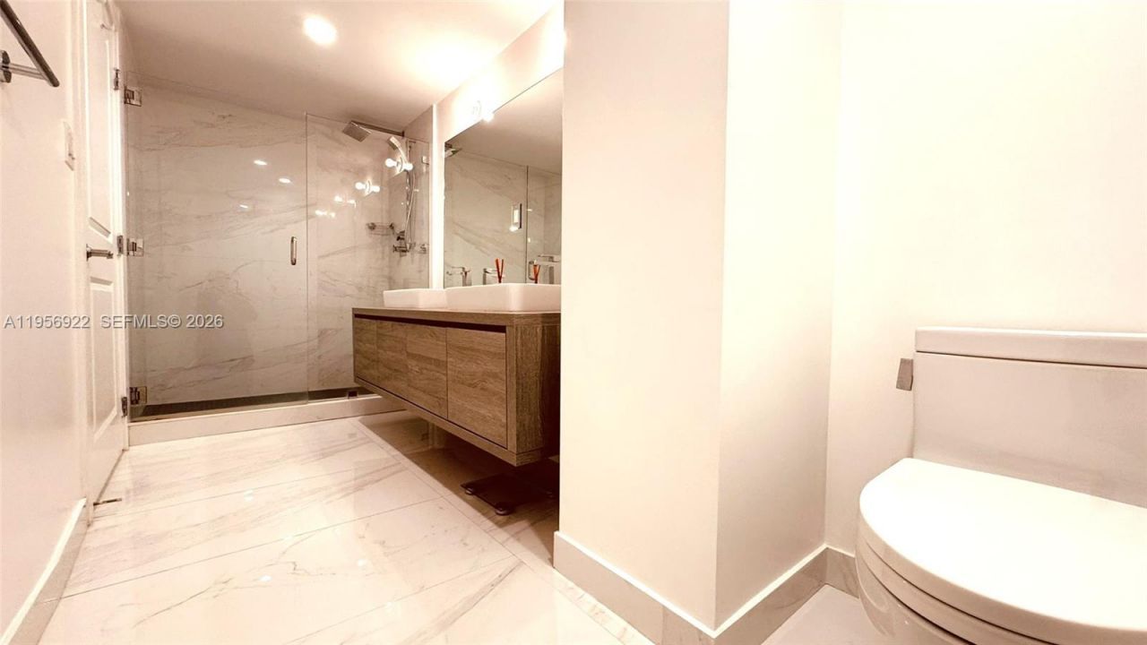 400 Sunny Isles Blvd, Unit 1906, Sunny Isles Beach, FL 33160 Photo