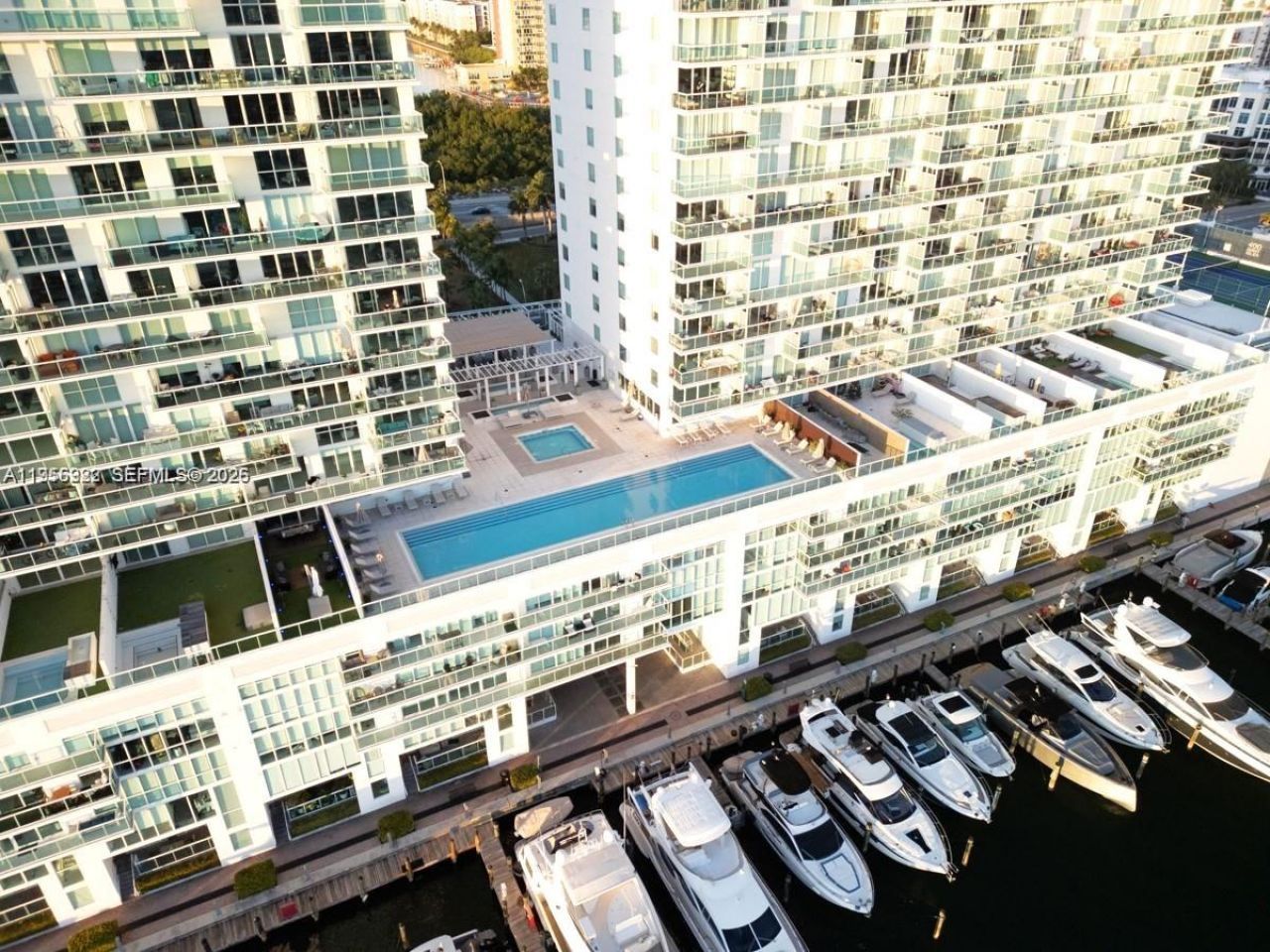400 Sunny Isles Blvd, Unit 1906, Sunny Isles Beach, FL 33160 Photo