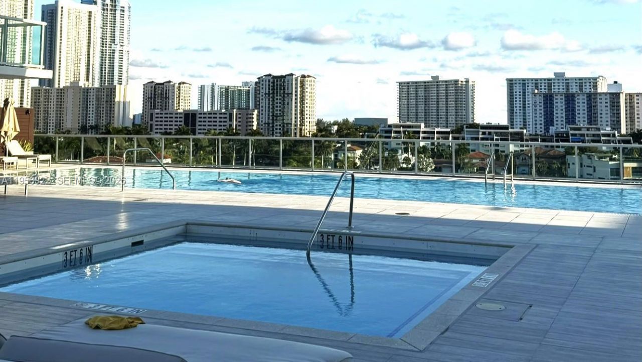 400 Sunny Isles Blvd, Unit 1906, Sunny Isles Beach, FL 33160 Photo