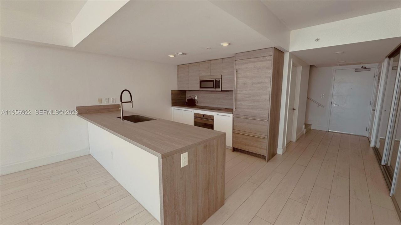 400 Sunny Isles Blvd, Unit 1906, Sunny Isles Beach, FL 33160 Photo