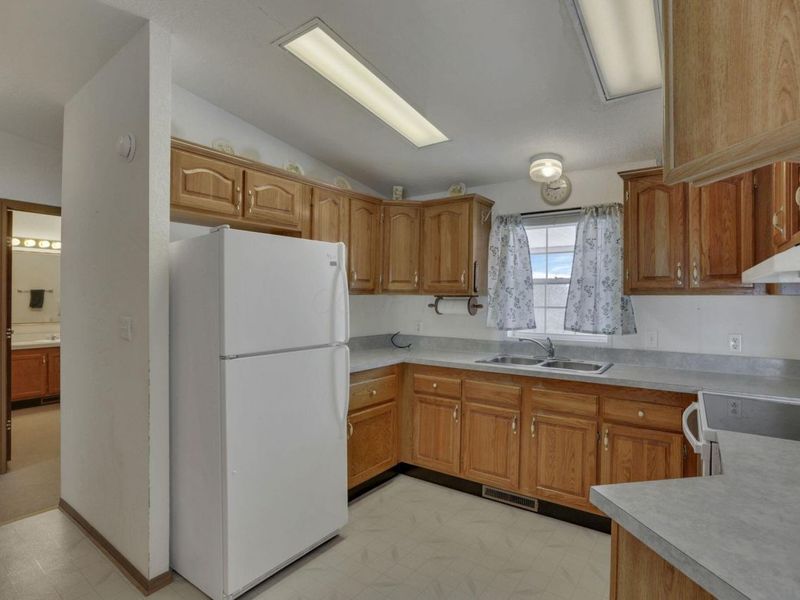 104 Vine Street, New Lexington, OH 43764 Photo 13