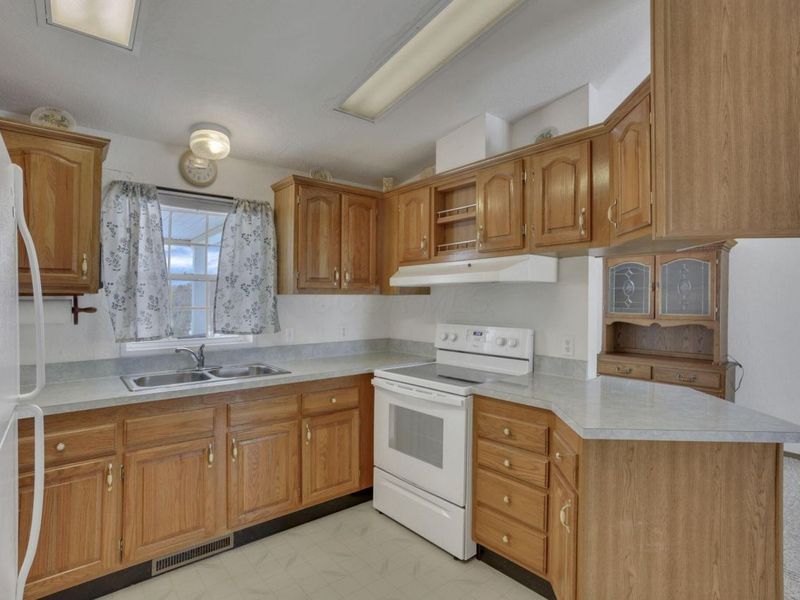 104 Vine Street, New Lexington, OH 43764 Photo 14