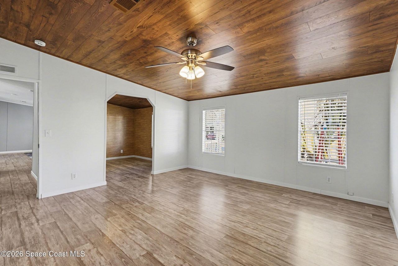 926 Laurel Circle, Barefoot Bay, FL 32976 Photo