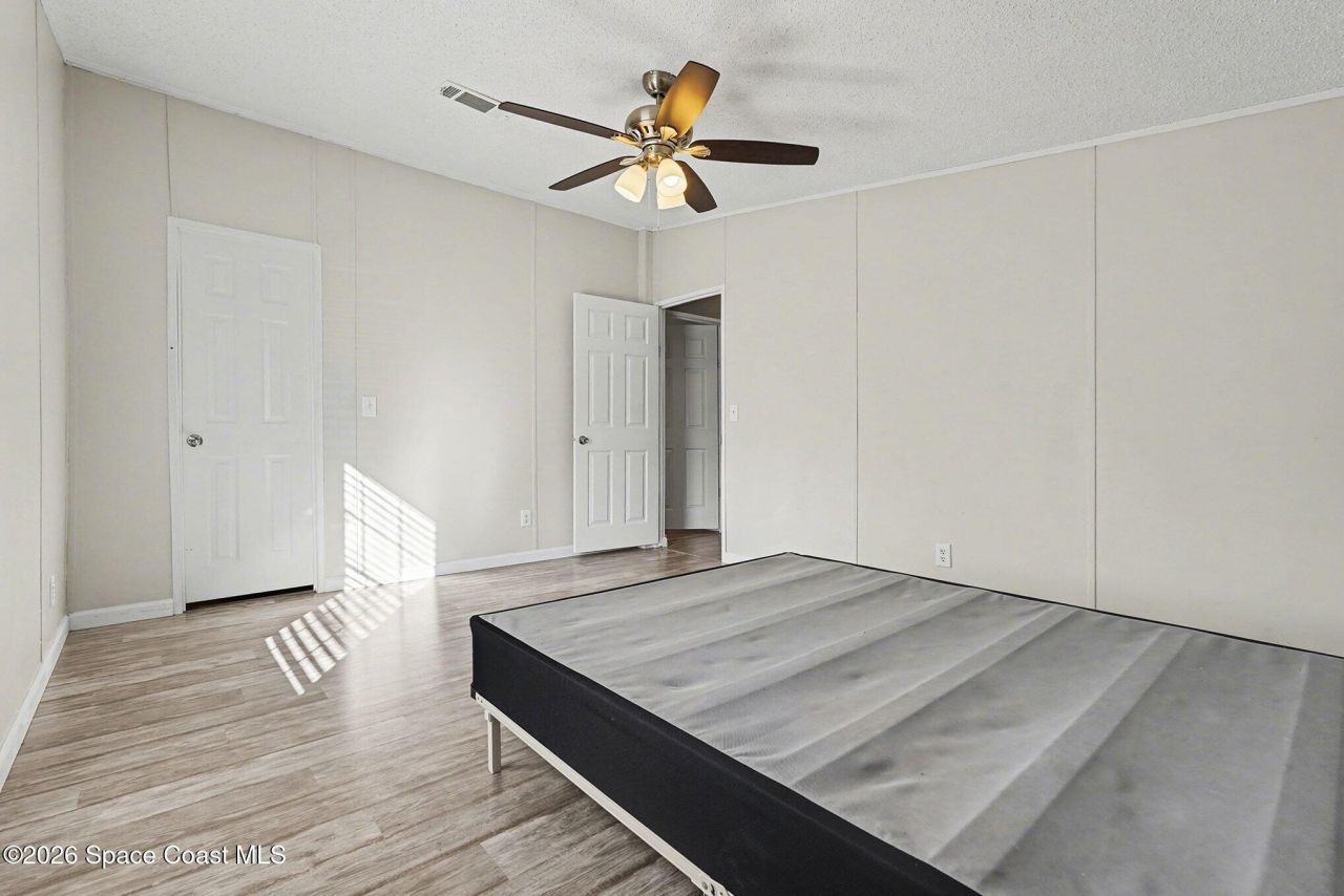 926 Laurel Circle, Barefoot Bay, FL 32976 Photo