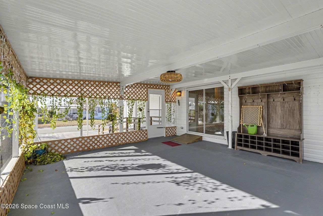 926 Laurel Circle, Barefoot Bay, FL 32976 Photo