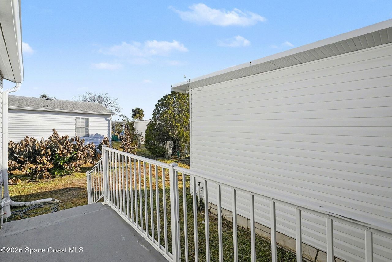 926 Laurel Circle, Barefoot Bay, FL 32976 Photo