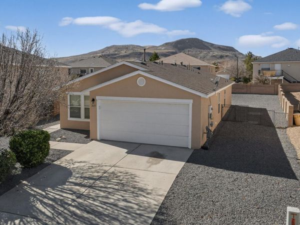 265 Black Hat Avenue SW, Los Lunas, NM 87031