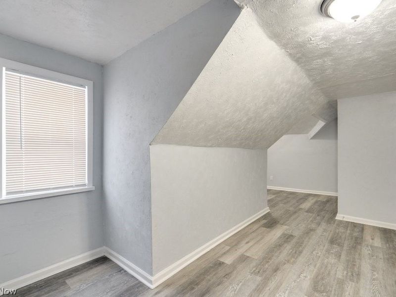 9809 Way Avenue, Cleveland, OH 44105 Photo 16