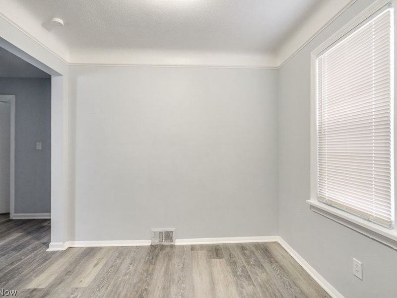 9809 Way Avenue, Cleveland, OH 44105 Photo 8