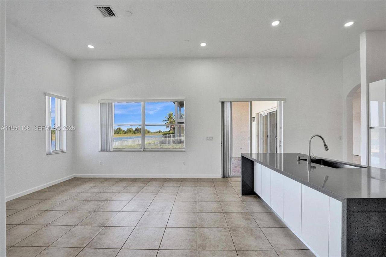 3360 SW 195th Ter, Miramar, FL 33029 Photo