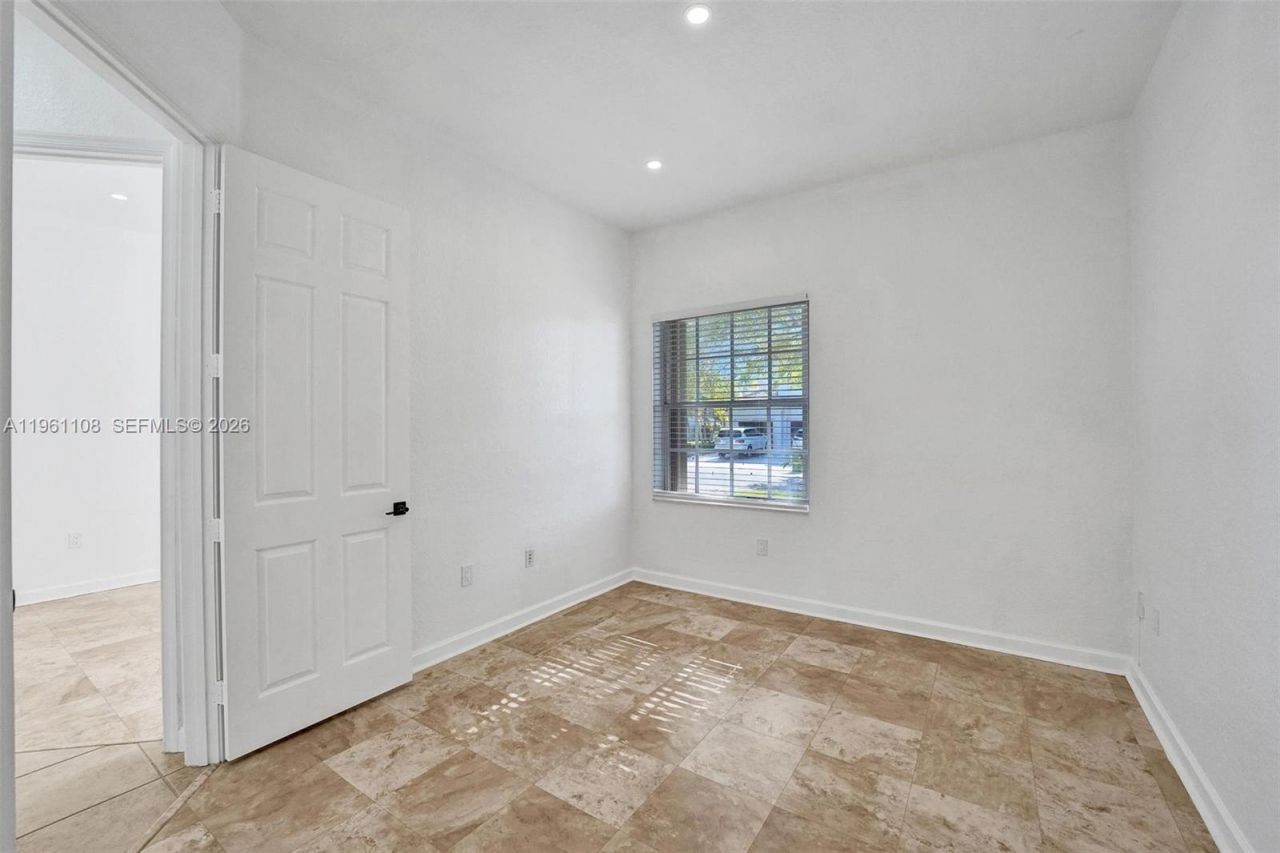 3360 SW 195th Ter, Miramar, FL 33029 Photo