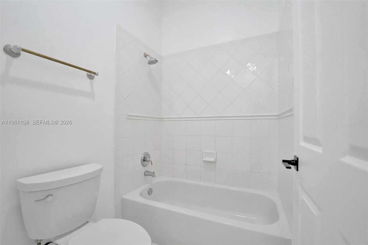 3360 SW 195th Ter, Miramar, FL 33029 Photo