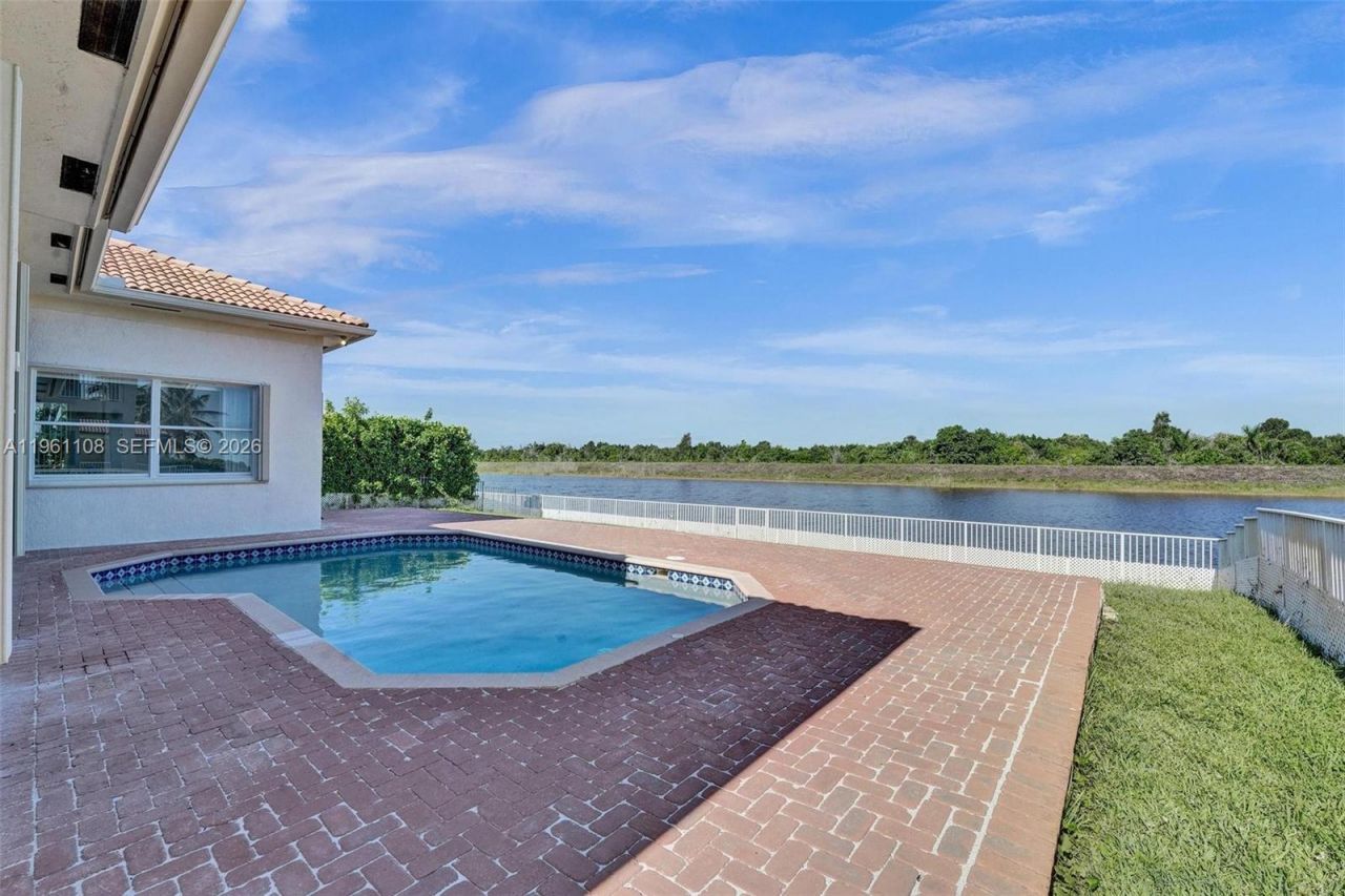 3360 SW 195th Ter, Miramar, FL 33029 Photo