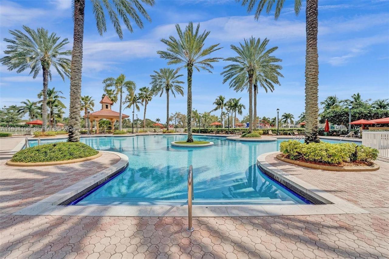 3360 SW 195th Ter, Miramar, FL 33029 Photo