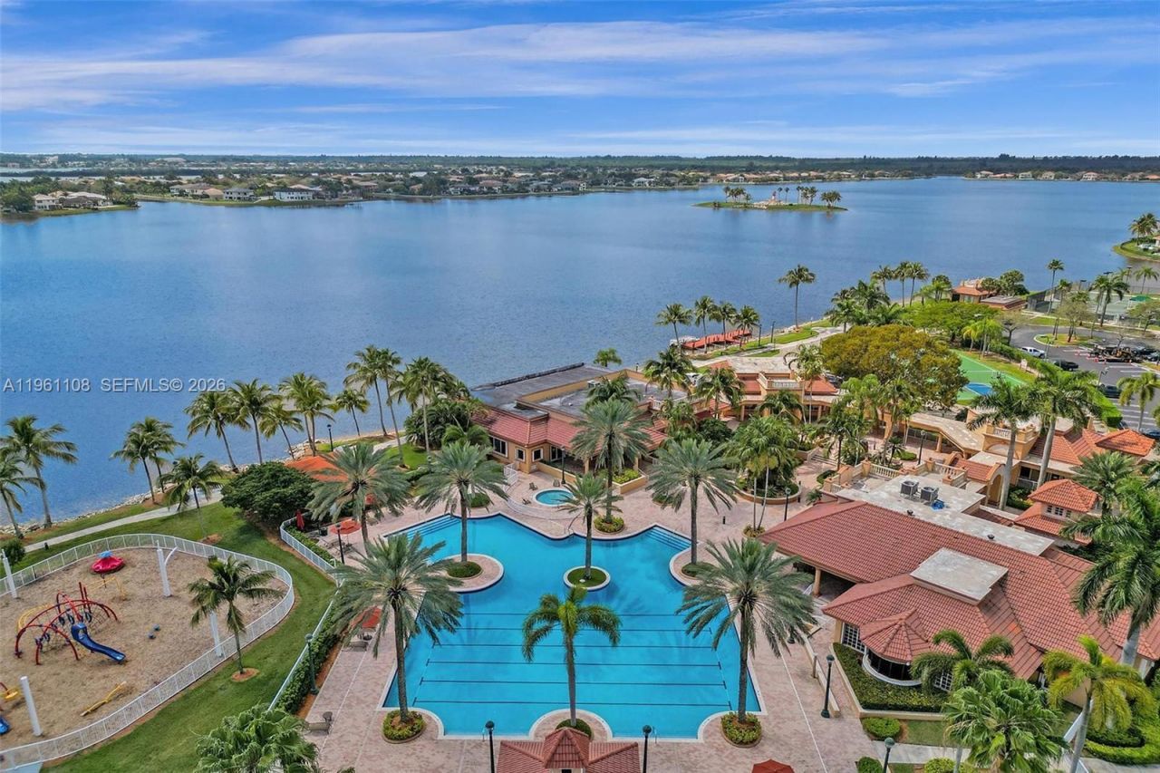 3360 SW 195th Ter, Miramar, FL 33029 Photo