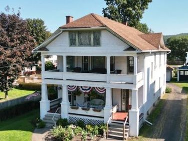 605 Maple Avenue, Elmira, NY 14904