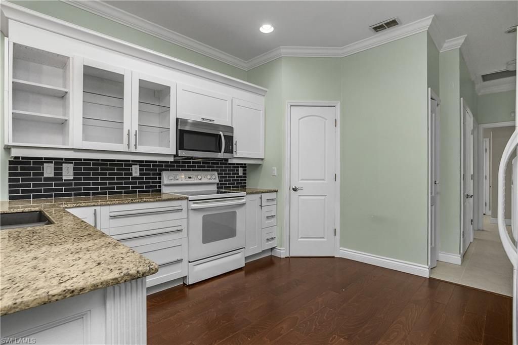 2263 Carnaby Ct, Lehigh Acres, FL 33973 Photo