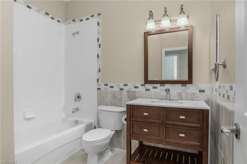 2263 Carnaby Ct, Lehigh Acres, FL 33973 Photo