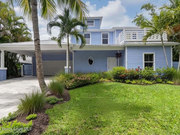 210 Pelican Drive , Melbourne Beach, FL 32951