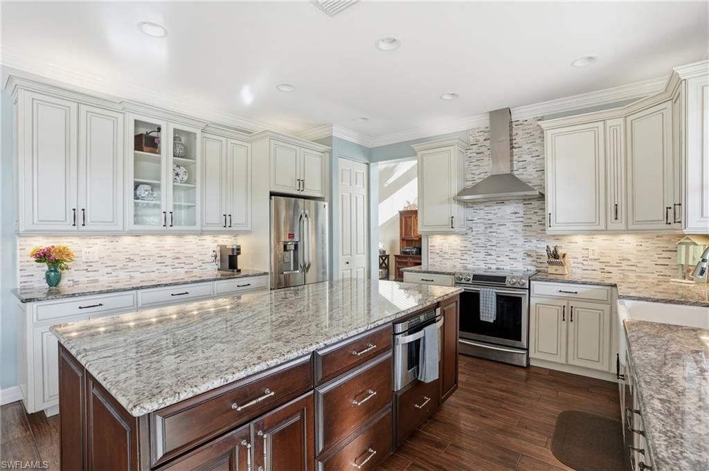1870 Ivory Cane Pt, Naples, FL 34119 Photo