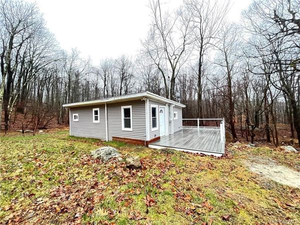 291 Hortontown Road, Hopewell Junction, NY 12533