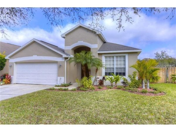 4635 WHISPERING WIND AVENUE, TAMPA, FL 33614