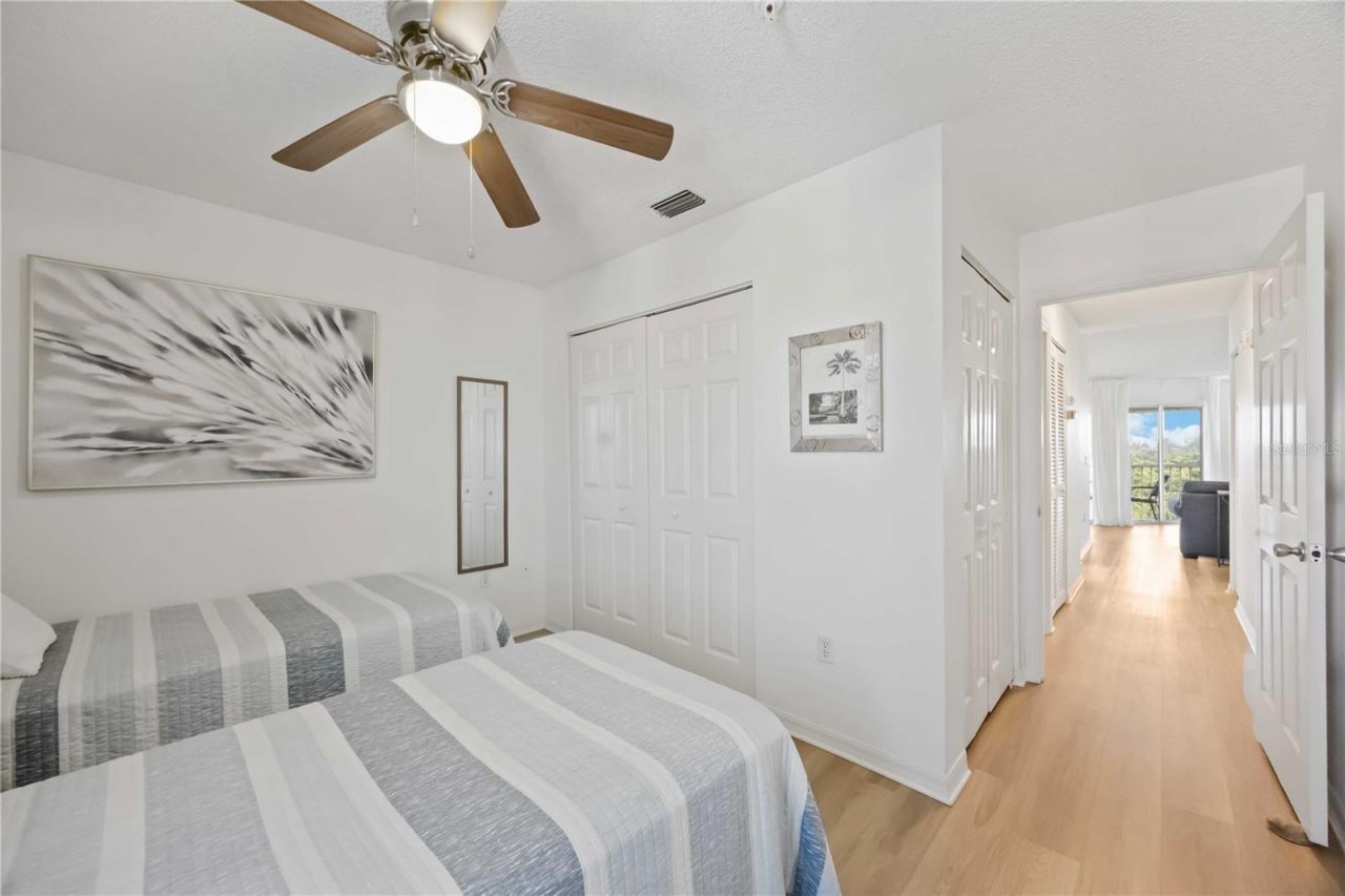 3607 E Bay Drive, Unit 206, Holmes Beach, FL 34217 Photo
