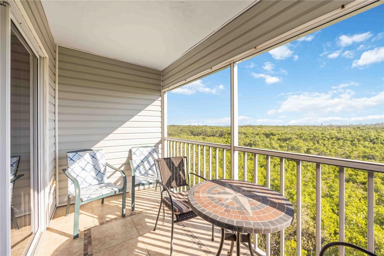3607 E Bay Drive, Unit 206, Holmes Beach, FL 34217 Photo