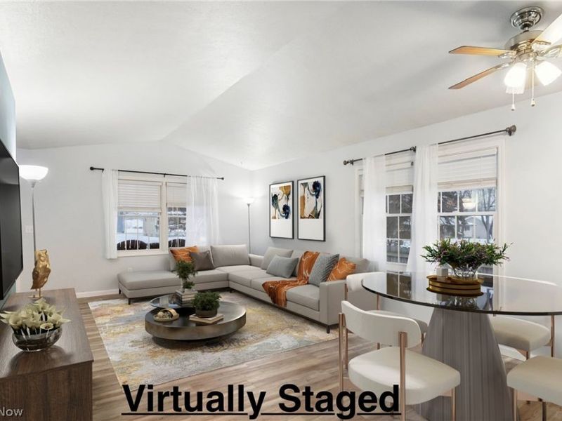 1019 Roseland Avenue NW, Massillon, OH 44647 Photo 4