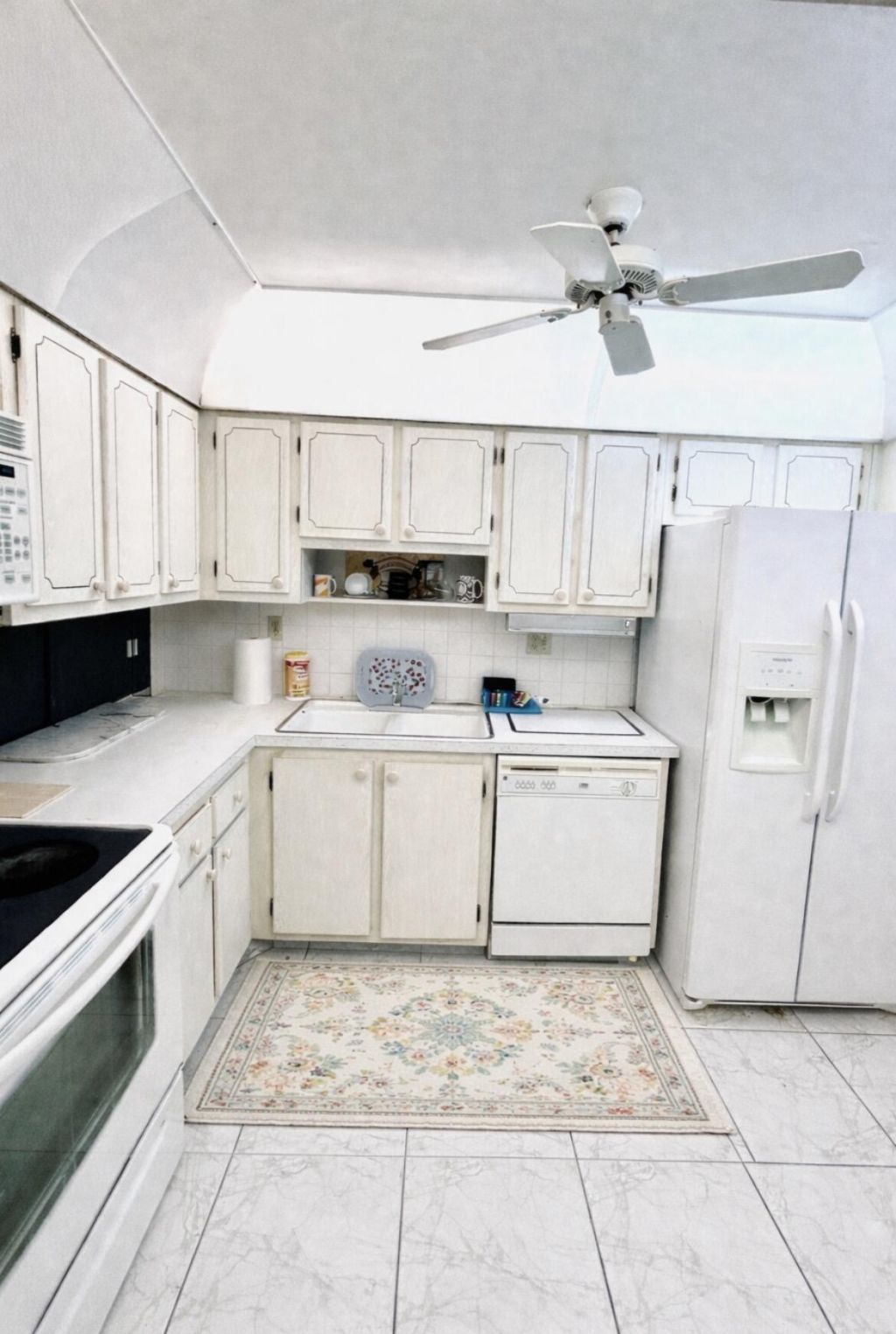 1849 S Ocean Drive Drive, Unit 1606, Hallandale Beach, FL 33009 Photo