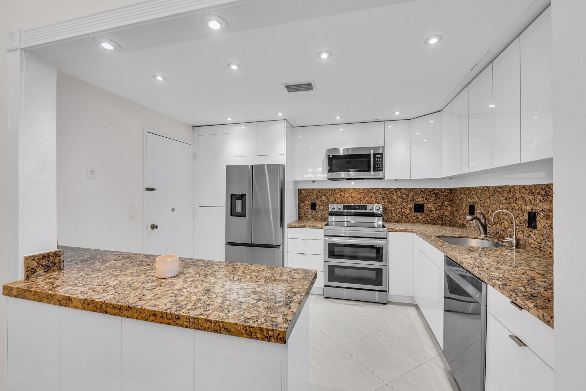 2851 S Ocean Boulevard, Unit 3 P, Boca Raton, FL 33432 Photo