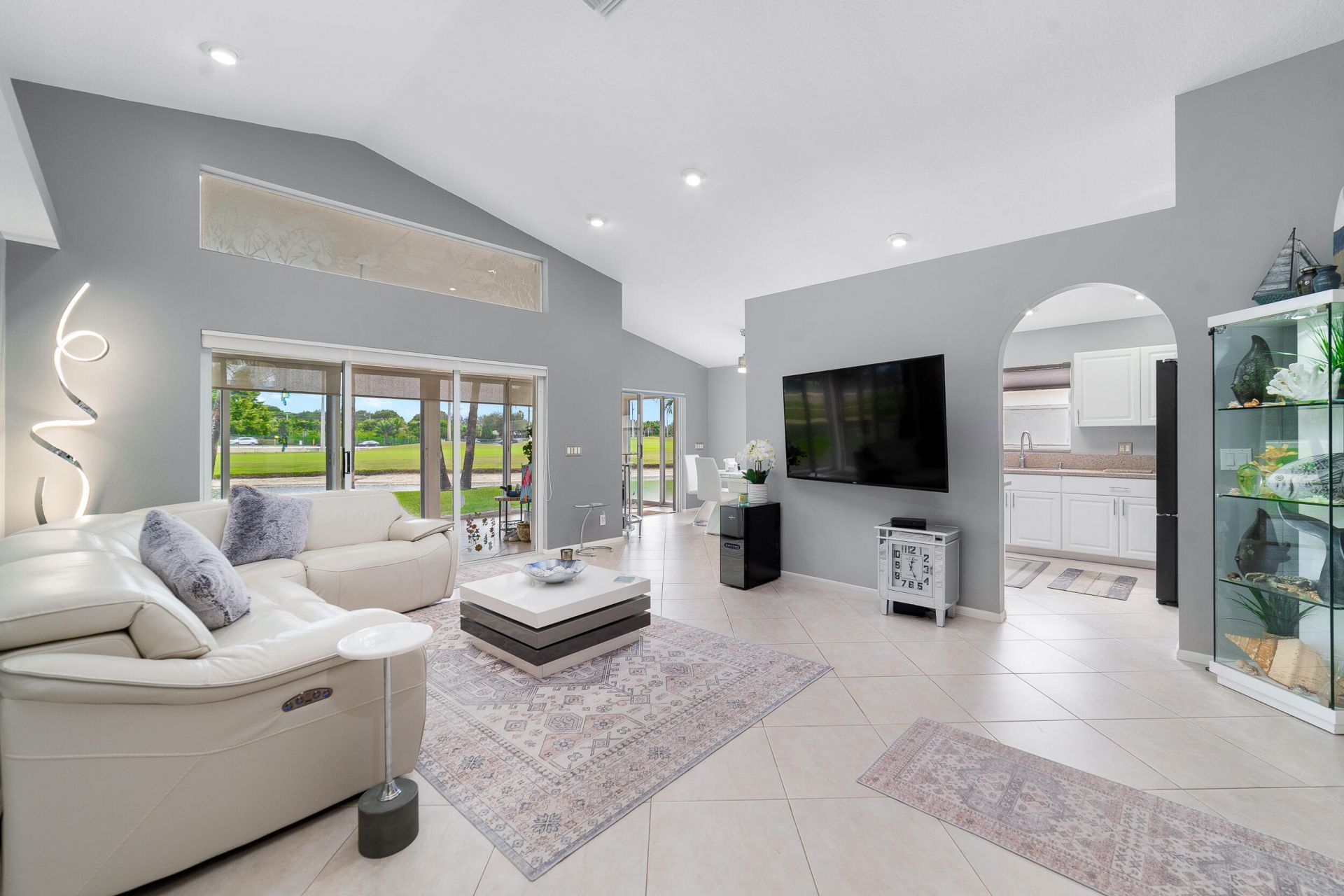 6637 Sun River Road, Boynton Beach, FL 33437 Photo