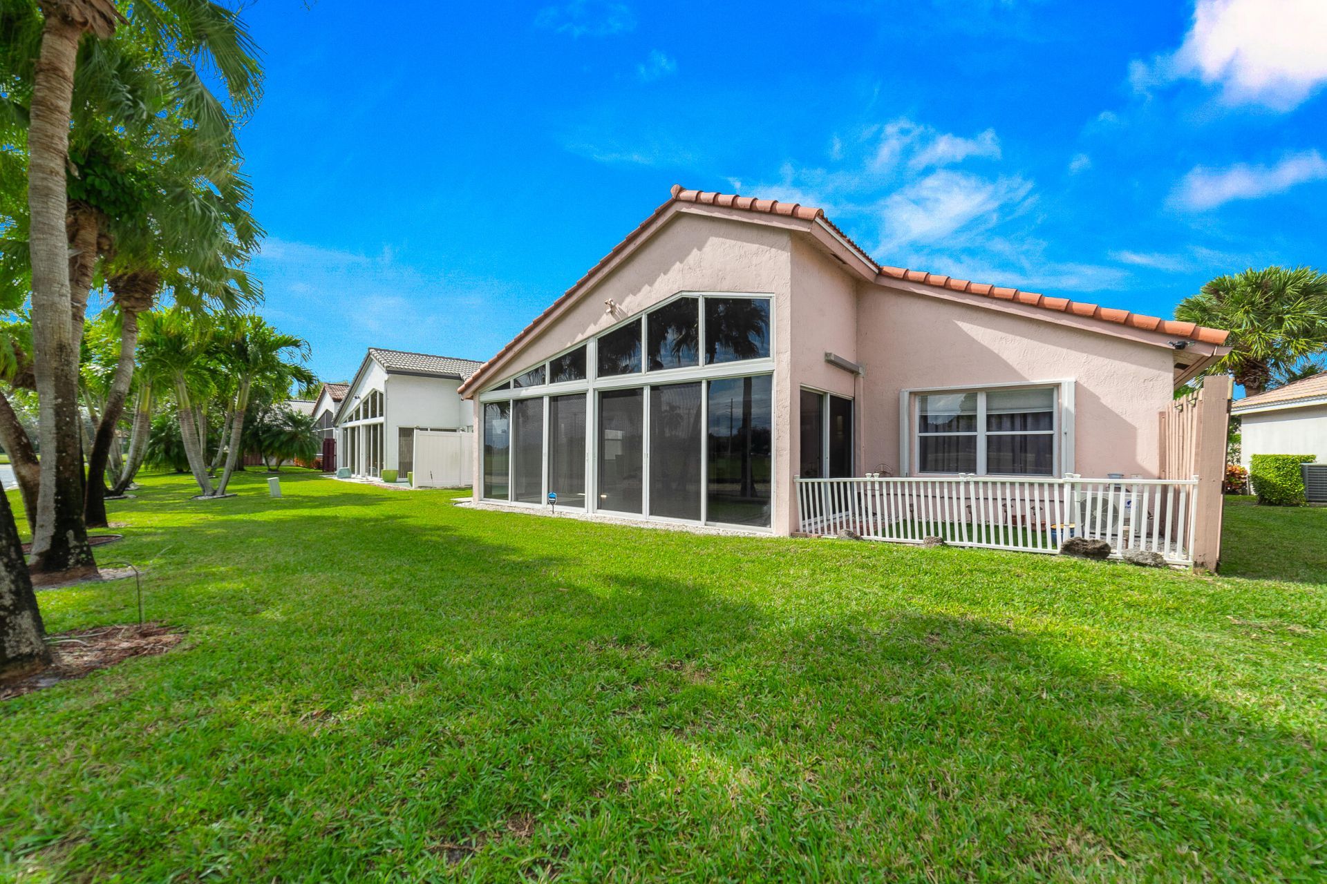 6637 Sun River Road, Boynton Beach, FL 33437 Photo