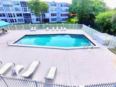 1351 NE 191st Street, Unit E204, Miami, FL 33179 Photo