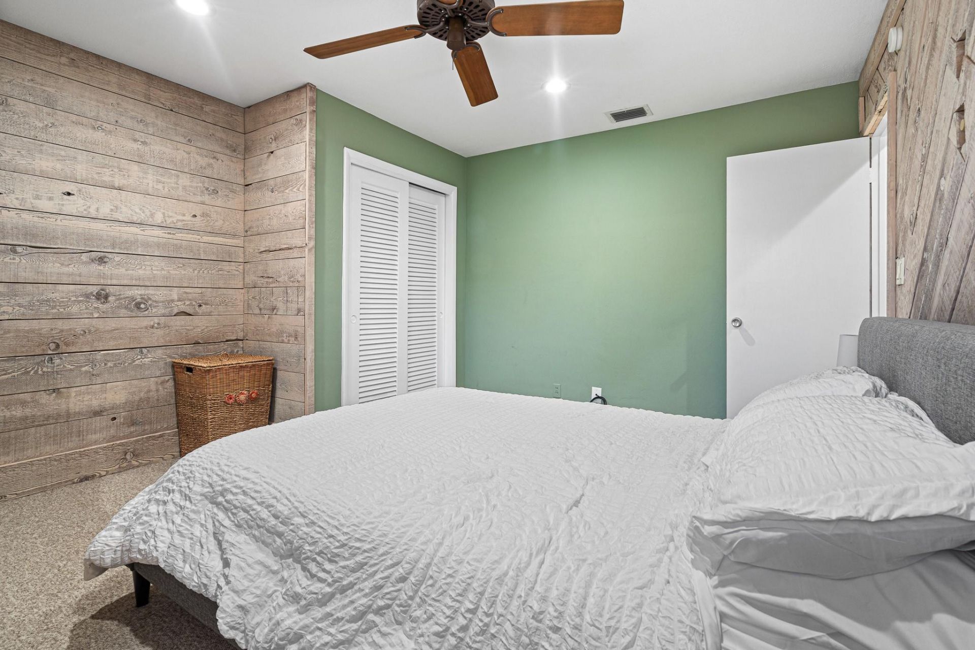 708 NW 6th Dr, Boca Raton, FL 33486 Photo