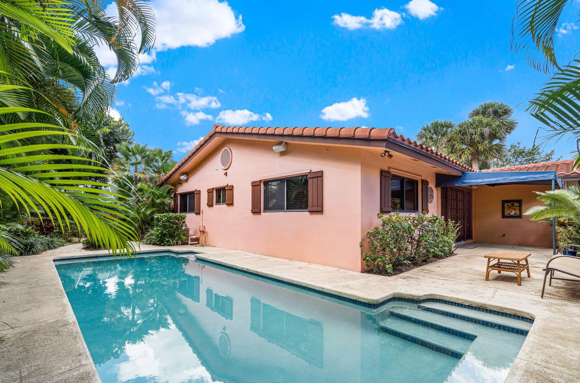 708 NW 6th Dr, Boca Raton, FL 33486 Photo