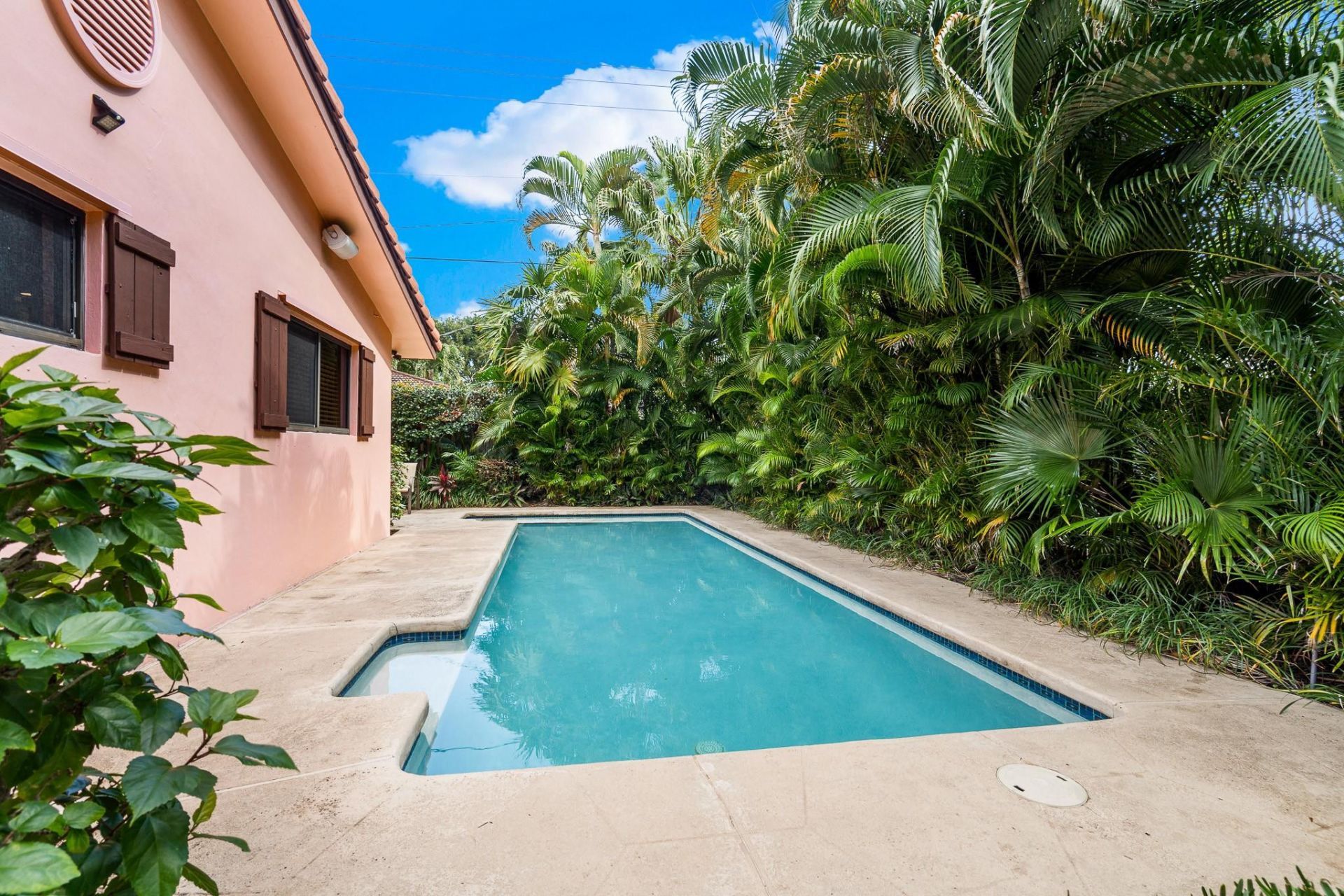 708 NW 6th Dr, Boca Raton, FL 33486 Photo